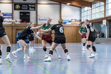 Bild 59 - wBJ HSG Kremperheide/Muensterdorf - HSG Joerl-Doppeleiche Vioel : Ergebnis: 34:23